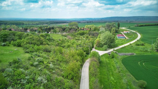 Eladó telek, Budajenőn, Szőlő utcában 90 M Ft