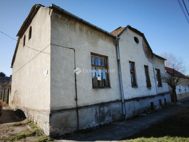 Eladó családi ház, Sellyén 9.9 M Ft, 4 szobás