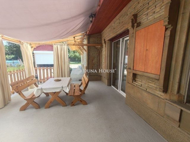 Eladó családi ház, Budapesten, XV. kerületben 185 M Ft, 4 szobás