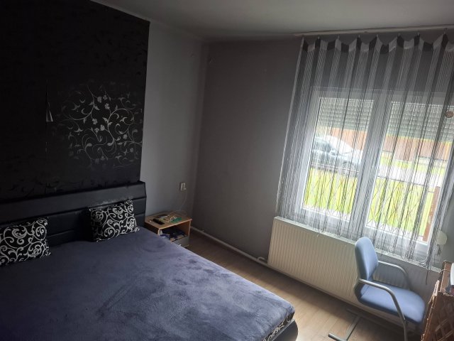 Eladó családi ház, Békésen 28.9 M Ft, 2+1 szobás
