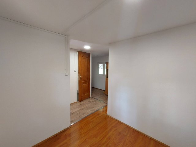 Eladó nyaraló, Pilisszentkereszten 75 M Ft, 2+2 szobás