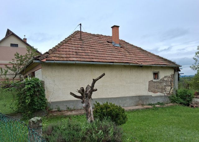 Eladó családi ház, Ecséden 7.6 M Ft, 1+1 szobás