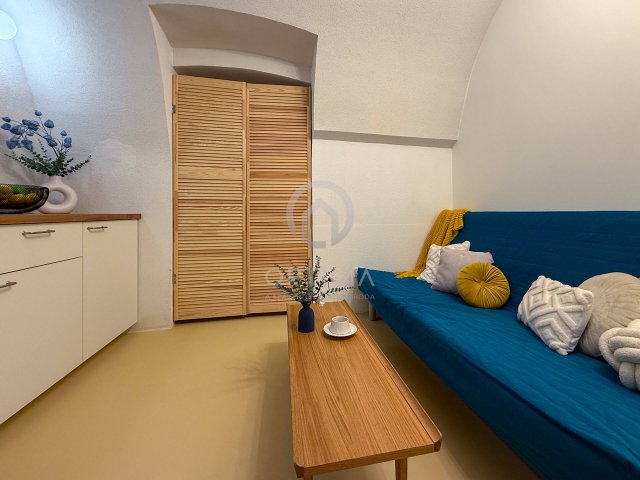 Eladó üzlethelyiség, Budapesten, VII. kerületben 84.9 M Ft