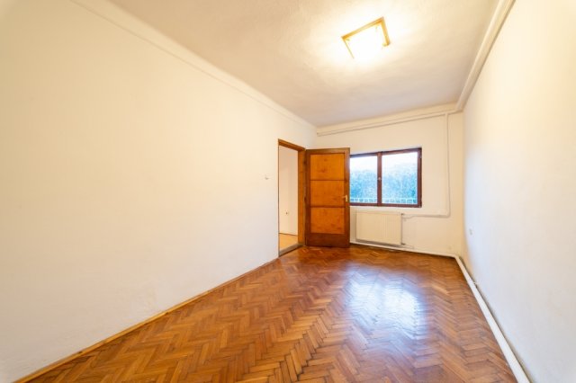 Eladó családi ház, Miskolcon 84.9 M Ft, 7 szobás