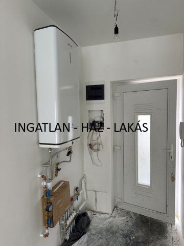 Eladó téglalakás, Mogyoródon 57.9 M Ft, 3 szobás