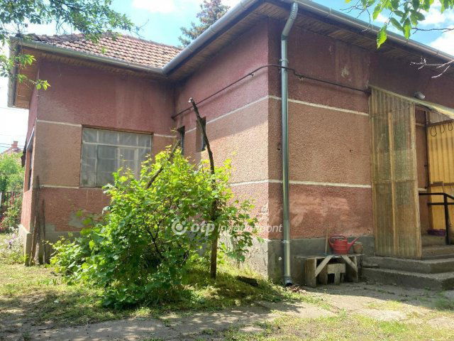 Eladó családi ház, Felgyőn 23.5 M Ft, 3 szobás