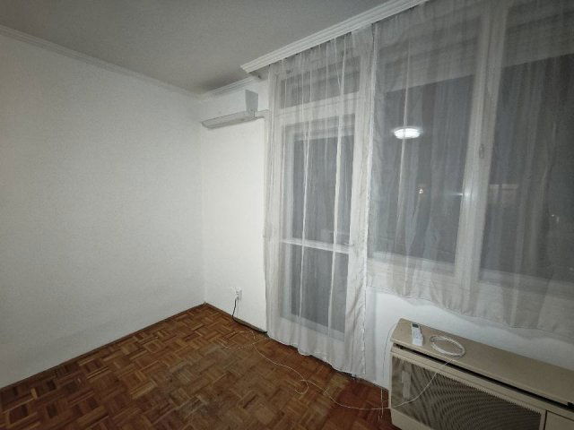 Kiadó téglalakás, albérlet, Debrecenben 160 E Ft / hó, 2 szobás