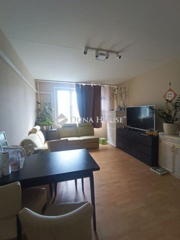 Eladó panellakás, Budapesten, XV. kerületben 72.9 M Ft