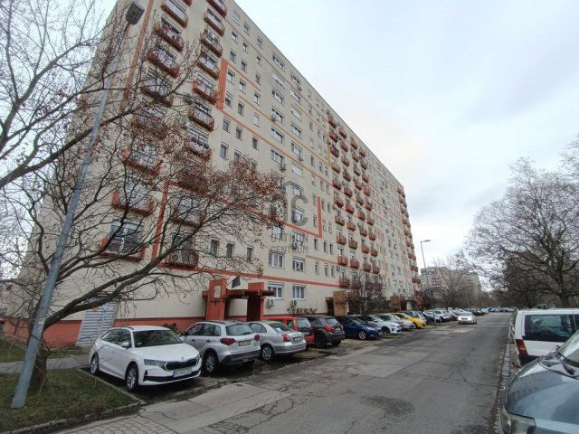 Eladó panellakás, Budapesten, III. kerületben 71.9 M Ft, 3 szobás