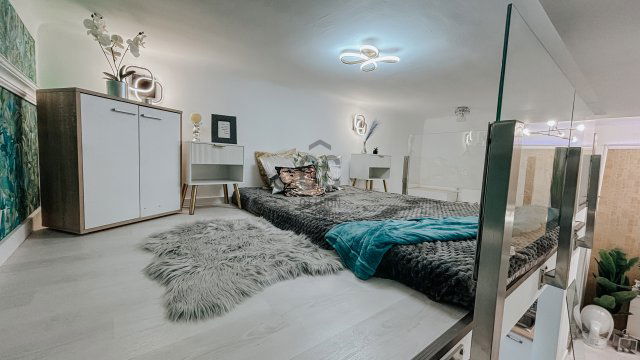 Eladó téglalakás, Budapesten, III. kerületben 52.99 M Ft