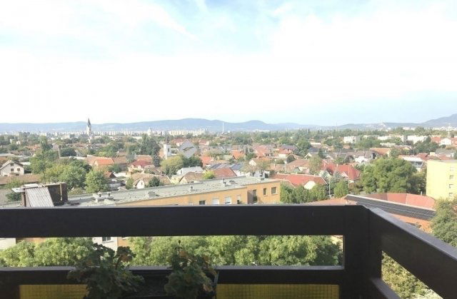 Eladó panellakás, Budapesten, XV. kerületben 67.9 M Ft