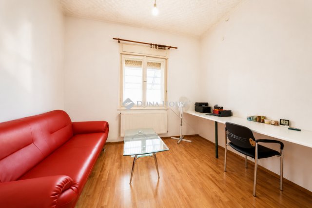 Eladó családi ház, Miskolcon 49.9 M Ft, 2 szobás