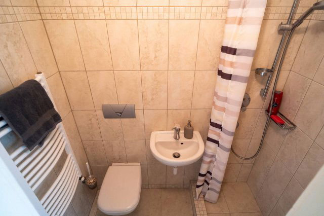 Eladó sorház, Gyulán 57 M Ft, 4 szobás / költözzbe.hu
