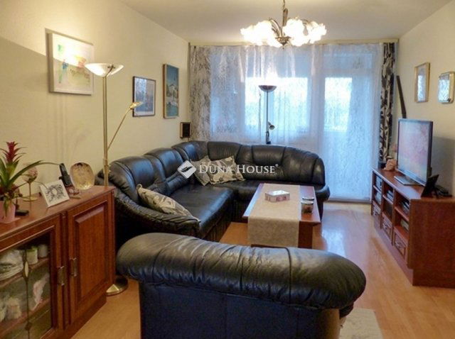 Eladó panellakás, Budapesten, XI. kerületben 87.9 M Ft, 3 szobás