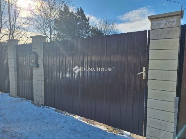 Eladó családi ház, Budapesten, XXI. kerületben 75 M Ft, 3 szobás