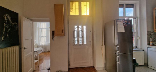 Eladó téglalakás, Budapesten, VII. kerületben, Klauzál téren