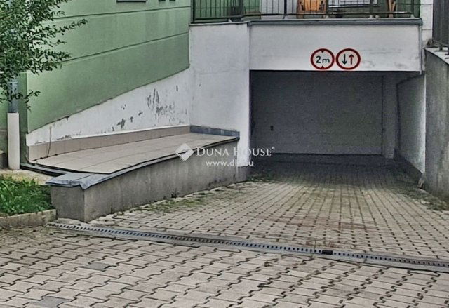 Eladó garázs, Nagykanizsán 7.5 M Ft / költözzbe.hu