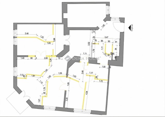 Eladó téglalakás, VIII. kerületben, Bérkocsis utcában