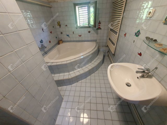 Eladó családi ház, Nagykanizsán 33.9 M Ft, 5 szobás