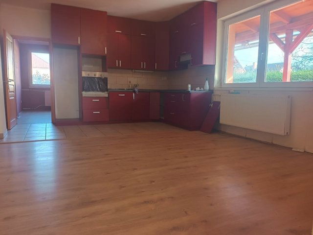 Eladó családi ház, Bicsérden 69 M Ft, 5 szobás