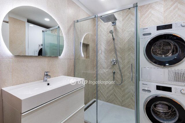 Eladó téglalakás, Budapesten, II. kerületben 270 M Ft, 4 szobás