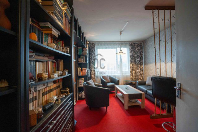 Eladó panellakás, Miskolcon 37.9 M Ft, 3 szobás