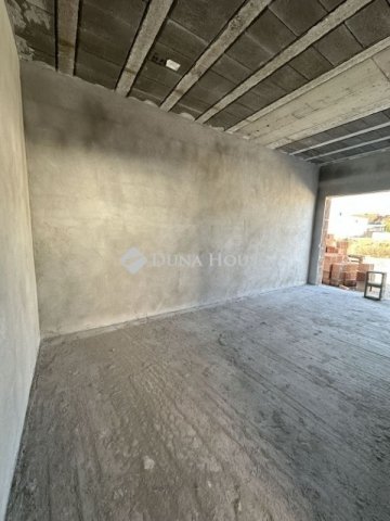 Eladó ikerház, Budapesten, XVIII. kerületben 149.9 M Ft, 5 szobás