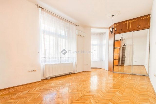 Eladó téglalakás, Budapesten, XI. kerületben 104.9 M Ft