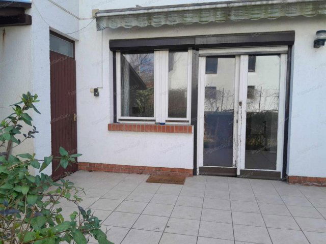 Eladó családi ház, Kecskeméten 79.99 M Ft, 5 szobás