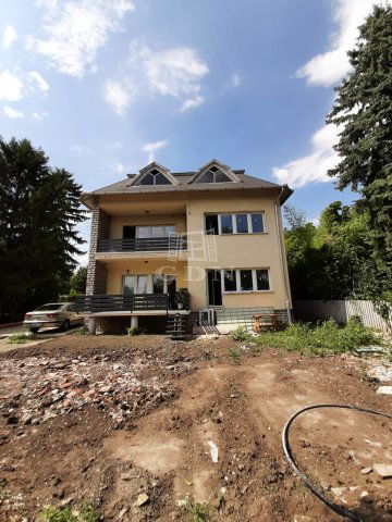 Eladó téglalakás, Százhalombattán 78.6 M Ft, 4 szobás