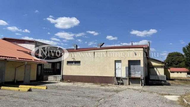 Eladó ipari ingatlan, Veszprémben 880 M Ft / költözzbe.hu