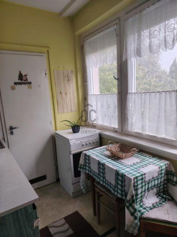 Kiadó panellakás, albérlet, Szekszárdon 120 E Ft / hó, 2 szobás