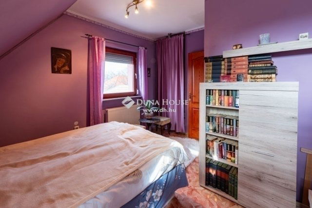 Eladó családi ház, Budapesten, XVIII. kerületben 84.8 M Ft