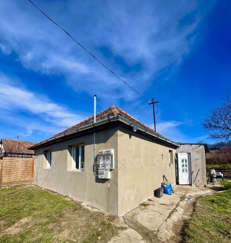 Eladó családi ház, Bábonymegyeren 13 M Ft, 5 szobás