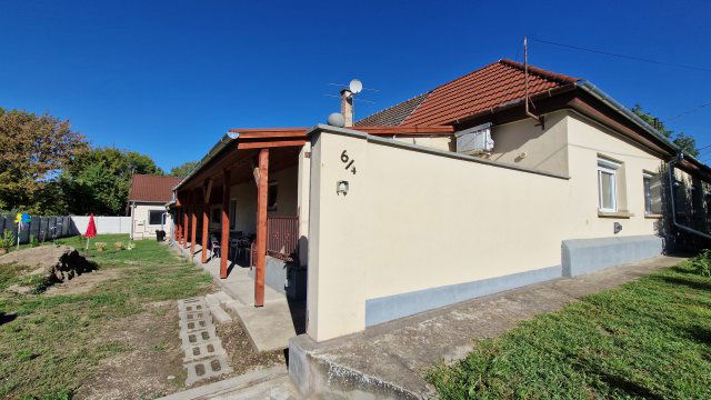 Eladó családi ház, Fóton 135 M Ft, 5 szobás