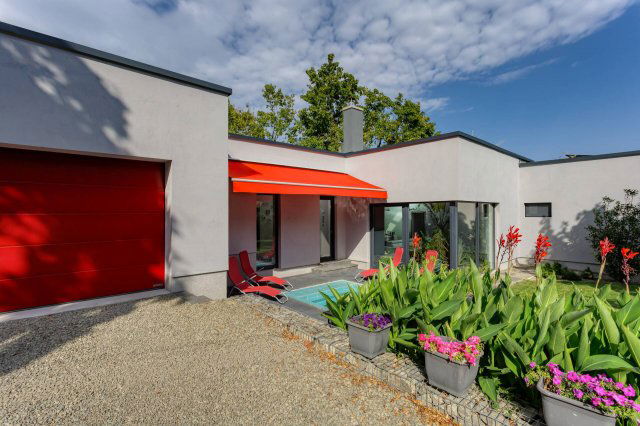 Eladó családi ház, Leányfaluban 319 M Ft, 4+1 szobás