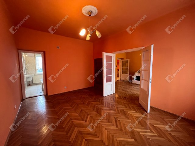 Eladó téglalakás, Sopronban 59.9 M Ft, 2+1 szobás