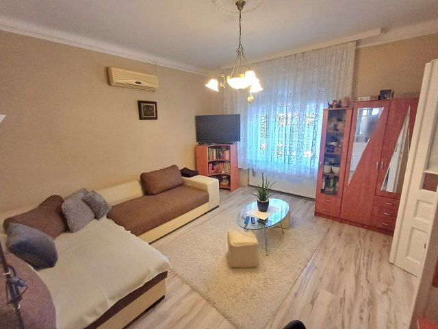 Eladó családi ház, Debrecenben 79.9 M Ft, 3 szobás