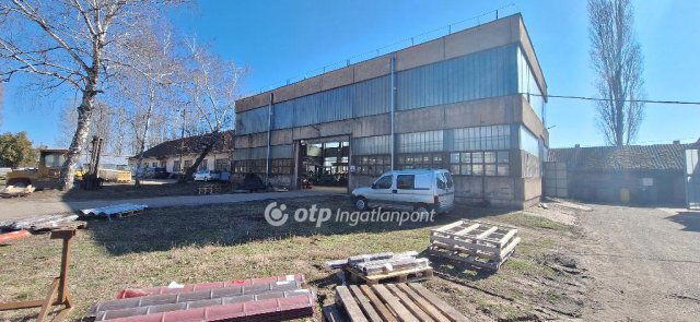 Eladó ipari ingatlan, Kecelen 155 M Ft / költözzbe.hu