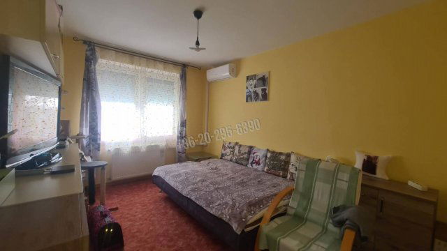 Eladó panellakás, Dunaújvárosban 24.99 M Ft, 1 szobás