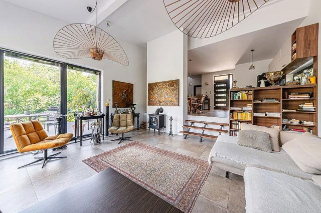 Eladó családi ház, Budakalászon 239 M Ft, 4 szobás