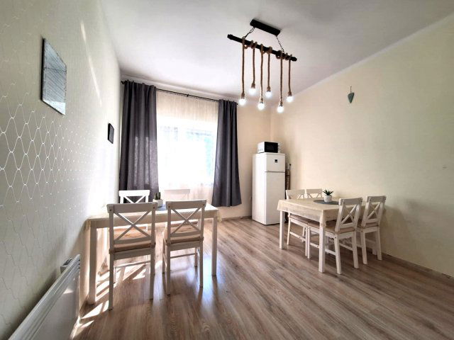 Eladó családi ház, Makón, Zrínyi utcában 72 M Ft, 4 szobás