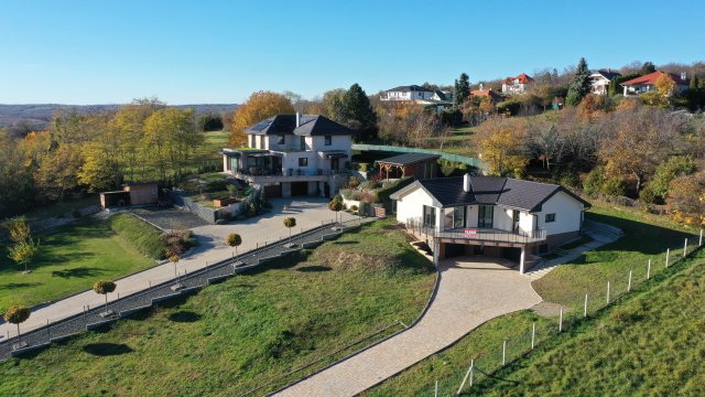 Eladó családi ház, Cserszegtomajon 190 M Ft, 4+1 szobás