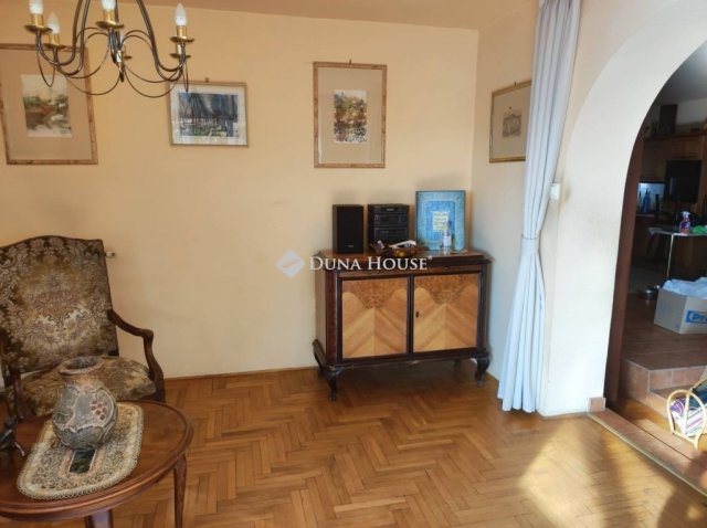 Eladó ikerház, Budaörsön 179 M Ft, 1 szobás
