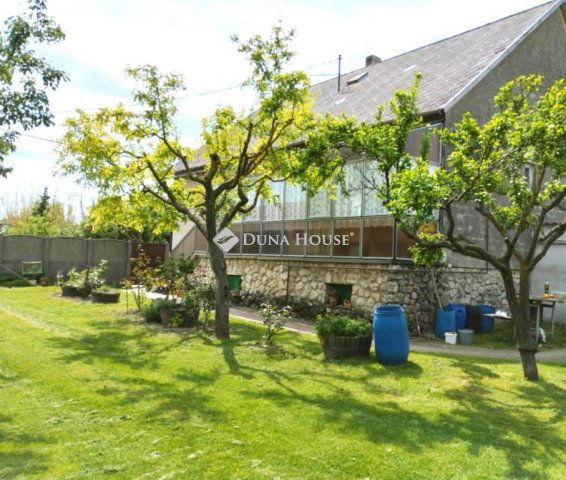 Eladó családi ház, Somlóvásárhelyen 41.9 M Ft, 3 szobás