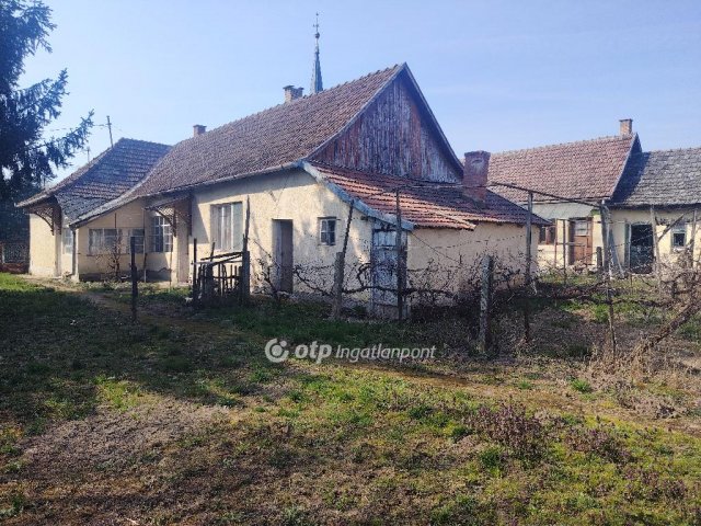 Eladó családi ház, Kérsemjénen 12.8 M Ft, 2+2 szobás