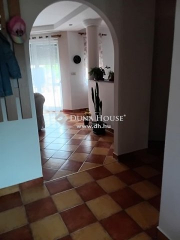 Eladó családi ház, Tokodon 90 M Ft, 4 szobás