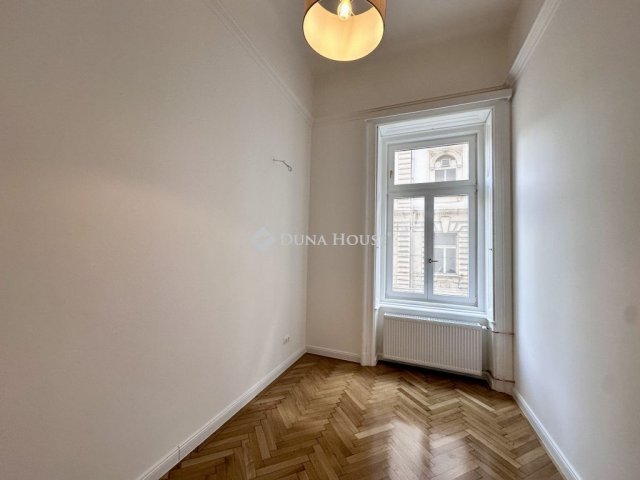 Kiadó téglalakás, albérlet, Budapesten, VIII. kerületben