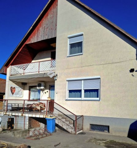 Eladó családi ház, Csányon 112 M Ft, 5 szobás