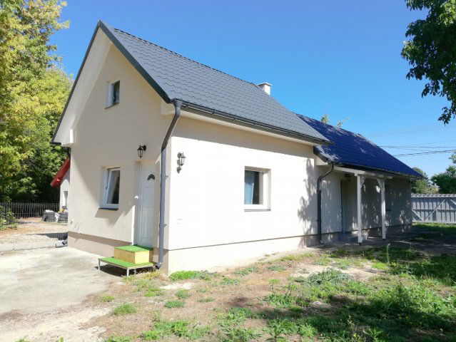Eladó nyaraló, Velencén, Szabolcsi úton 84.9 M Ft, 3 szobás